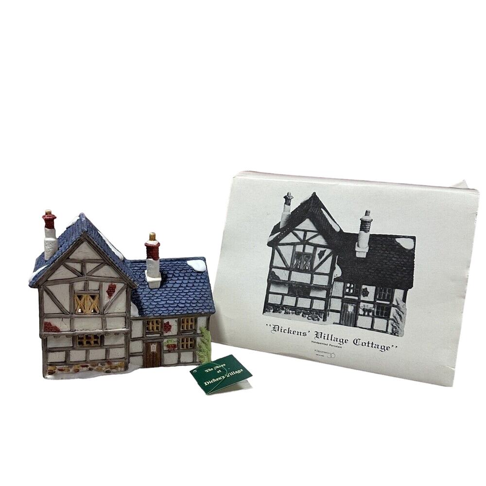 Vintage 1985 Department 56 Dickens Heritage Village Tudor Cottage #65188 Light